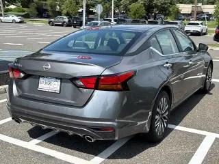Nissan Altima 2025 2.5 SV 4dr Sedan