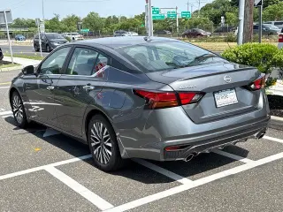 Nissan Altima 2025 2.5 SV 4dr Sedan
