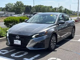 Nissan Altima 2025 2.5 SV 4dr Sedan