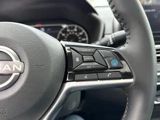 Nissan Altima 2025 2.5 SV 4dr Sedan