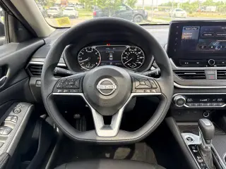 Nissan Altima 2025 2.5 SV 4dr Sedan