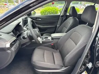 Nissan Altima 2025 2.5 SV 4dr Sedan