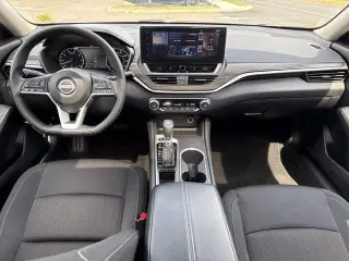 Nissan Altima 2025 2.5 SV 4dr Sedan