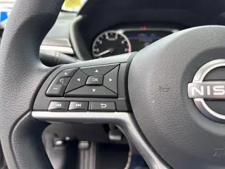 Nissan Altima 2025 2.5 SV 4dr Sedan