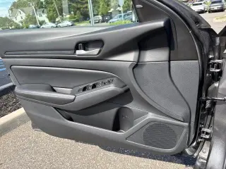 Nissan Altima 2025 2.5 SV 4dr Sedan