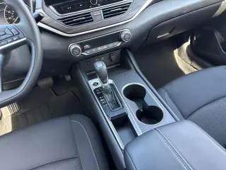 Nissan Altima 2025 2.5 SV 4dr Sedan