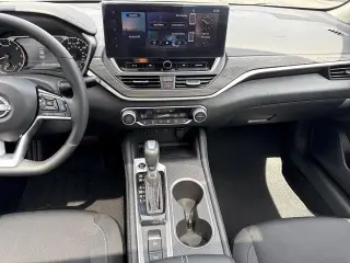 Nissan Altima 2025 2.5 SV 4dr Sedan