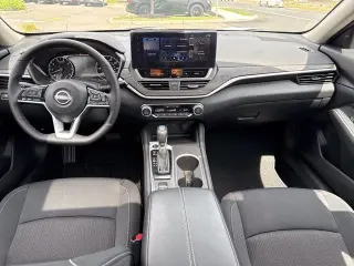 Nissan Altima 2025 2.5 SV 4dr Sedan