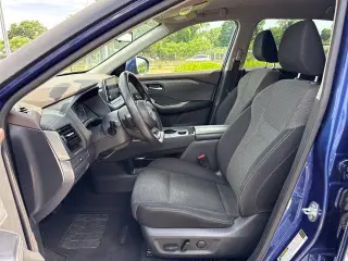 Nissan Rogue 2022 AWD SV 4dr Crossover