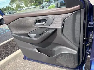 Nissan Rogue 2022 AWD SV 4dr Crossover