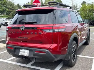Nissan Pathfinder 2023 AWD Rock Creek 4dr SUV