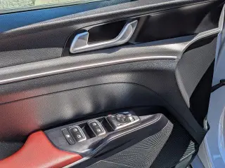 Kia K5 2022 GT-Line 4dr Sedan