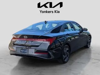 Hyundai ELANTRA 2024 Limited 4dr Sedan