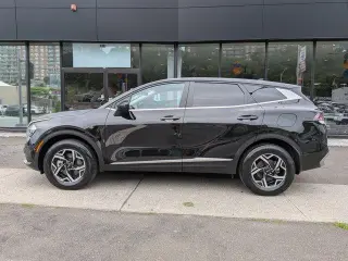 Kia Sportage 2023 AWD LX 4dr SUV
