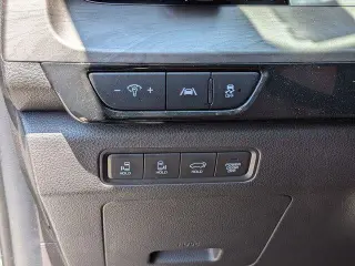 Kia Carnival 2023 SX 4dr Mini-Van