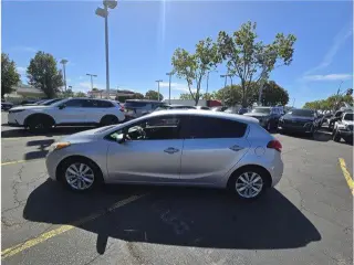 Kia Forte5 2015 EX 4dr Hatchback