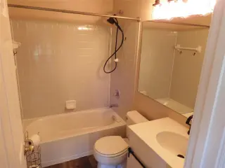 Propiedad en alquiler con 4 habitaciones y 2.5 baños en Florencia