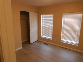 Propiedad en alquiler con 4 habitaciones y 2.5 baños en Florencia