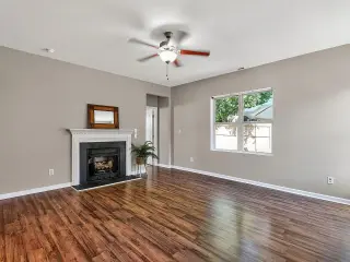 Propiedad en alquiler con 2 habitaciones y 2 baños en Raleigh