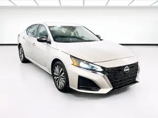 Nissan Altima 2025 2.5 SV 4dr Sedan