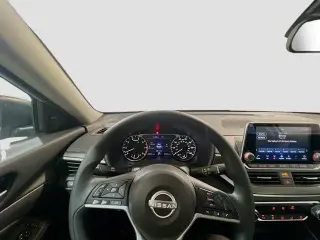 Nissan Altima 2025 2.5 SV 4dr Sedan