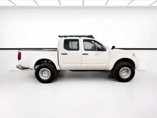 Nissan Frontier 2019 4x4 SV 4dr Crew Cab 5 ft. SB 6M