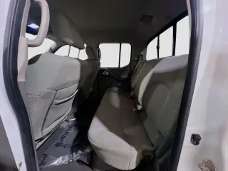 Nissan Frontier 2019 4x4 SV 4dr Crew Cab 5 ft. SB 6M