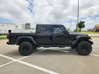 Jeep Gladiator 2023 4x4 Rubicon 4dr Crew Cab 5.0 ft. SB