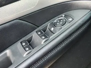 Ford Explorer 2016 XLT 4dr SUV