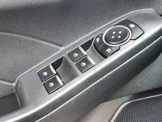 Ford Escape Hybrid 2023 Platinum 4dr SUV