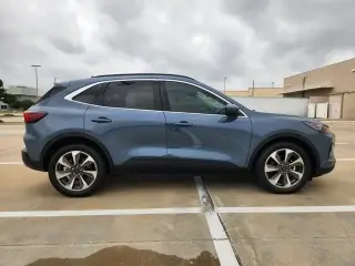 Ford Escape Hybrid 2023 Platinum 4dr SUV