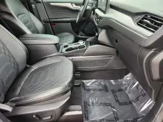 Ford Escape Hybrid 2023 Platinum 4dr SUV