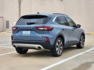 Ford Escape Hybrid 2023 Platinum 4dr SUV