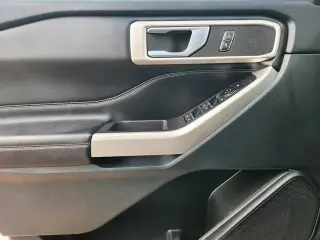 Ford Explorer 2023 XLT 4dr SUV