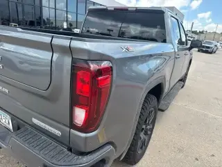 GMC Sierra 1500 Limited 2022 4x4 Elevation 4dr Crew Cab 5.8 ft. SB