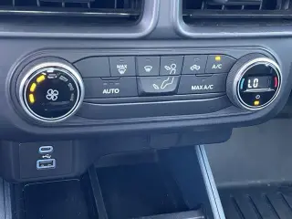 Ford Maverick 2022 AWD XL 4dr SuperCrew 4.5 ft. SB