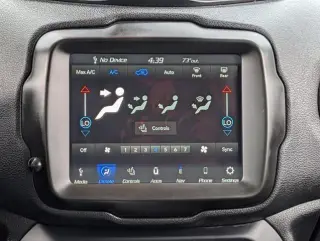 Jeep Renegade 2022 4x4 (Red) Edition 4dr SUV