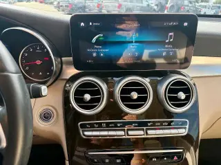 Mercedes-Benz GLC 2021 GLC 300 4dr SUV
