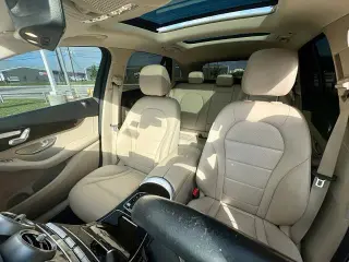 Mercedes-Benz GLC 2021 GLC 300 4dr SUV