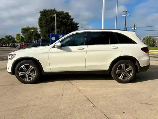 Mercedes-Benz GLC 2021 GLC 300 4dr SUV