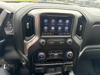 Chevrolet Silverado 1500 2021 4x4 RST 4dr Crew Cab 5.8 ft. SB