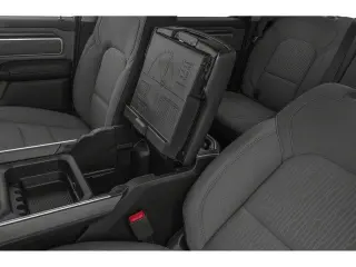 Ram 1500 2019 4x2 Big Horn 4dr Crew Cab 5.6 ft. SB Pickup