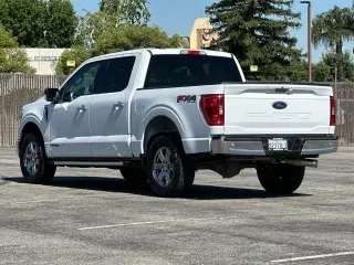 Ford F-150 2021 4x4 XL 4dr SuperCrew 5.5 ft. SB