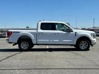 Ford F-150 2021 4x4 XL 4dr SuperCrew 5.5 ft. SB