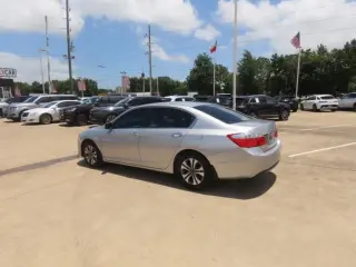 Honda Accord 2013 LX 4dr Sedan CVT