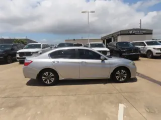 Honda Accord 2013 LX 4dr Sedan CVT