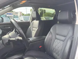 Nissan Rogue 2023 AWD Platinum 4dr Crossover