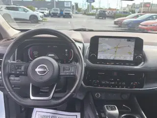 Nissan Rogue 2023 AWD Platinum 4dr Crossover
