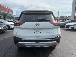 Nissan Rogue 2023 AWD Platinum 4dr Crossover