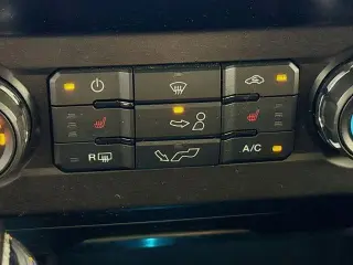 Ford F-150 2019 4x4 XLT 4dr SuperCrew 5.5 ft. SB